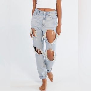 BDG Ripped Knee Mom Jeans